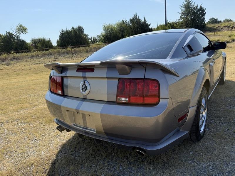 Ford Mustang V6 Standard Coupe 2006