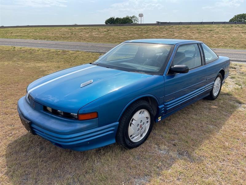 Oldsmobile Cutlass Supreme S coupe 1992