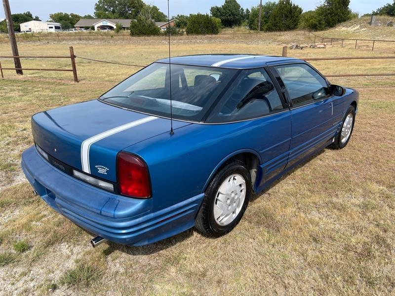Oldsmobile Cutlass Supreme S coupe 1992