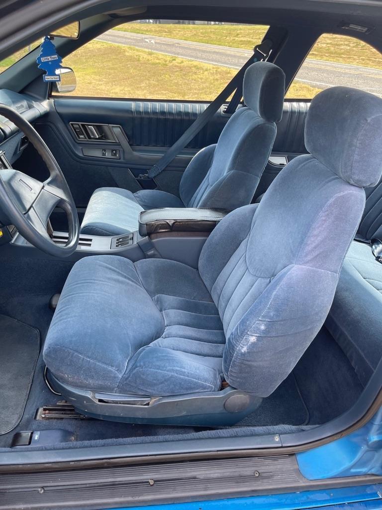 Oldsmobile Cutlass Supreme S coupe 1992
