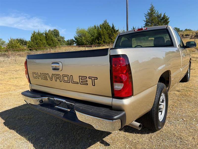 Chevrolet Silverado 1500 Regular Cab Long Bed 2WD 2004