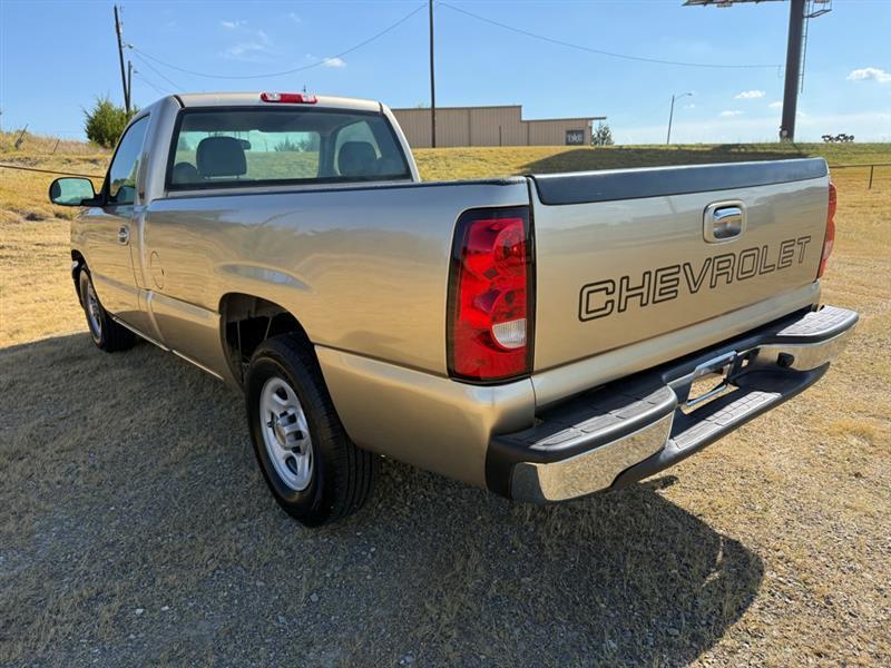 Chevrolet Silverado 1500 Regular Cab Long Bed 2WD 2004