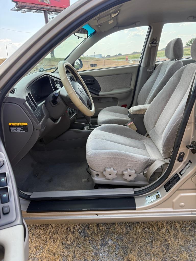 Hyundai Elantra GLS 4-Door 2006