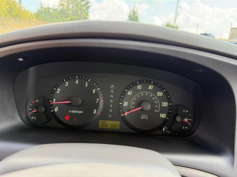 Hyundai Elantra GLS 4-Door 2006