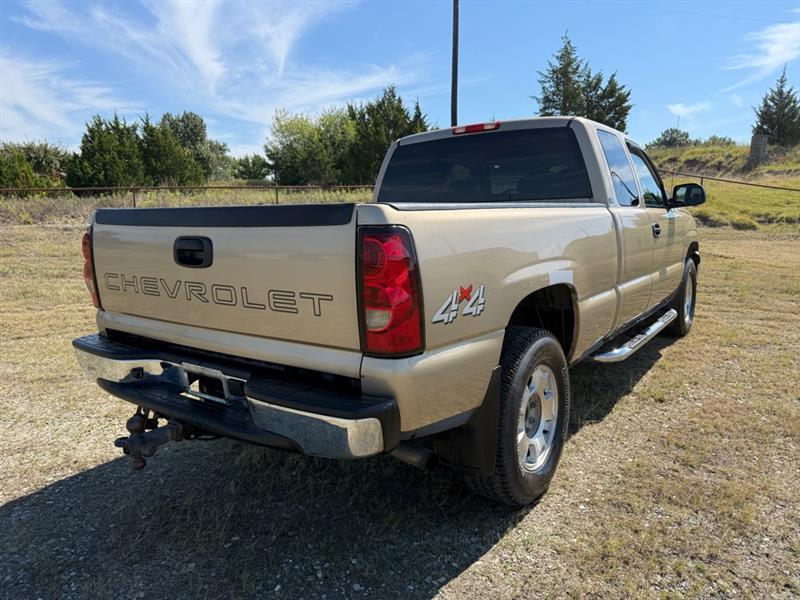 Chevrolet Silverado 1500 LS Ext. Cab 4WD 2006