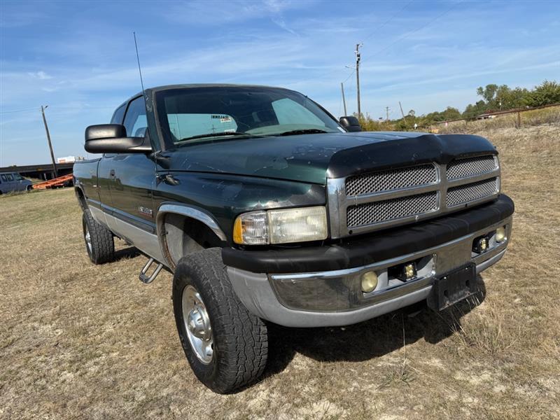 Dodge Ram 2500 Quad Cab Short Bed 4WD 2001