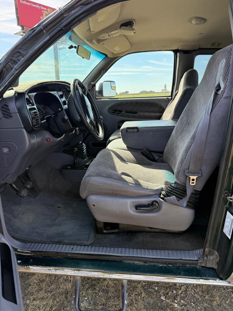 Dodge Ram 2500 Quad Cab Short Bed 4WD 2001
