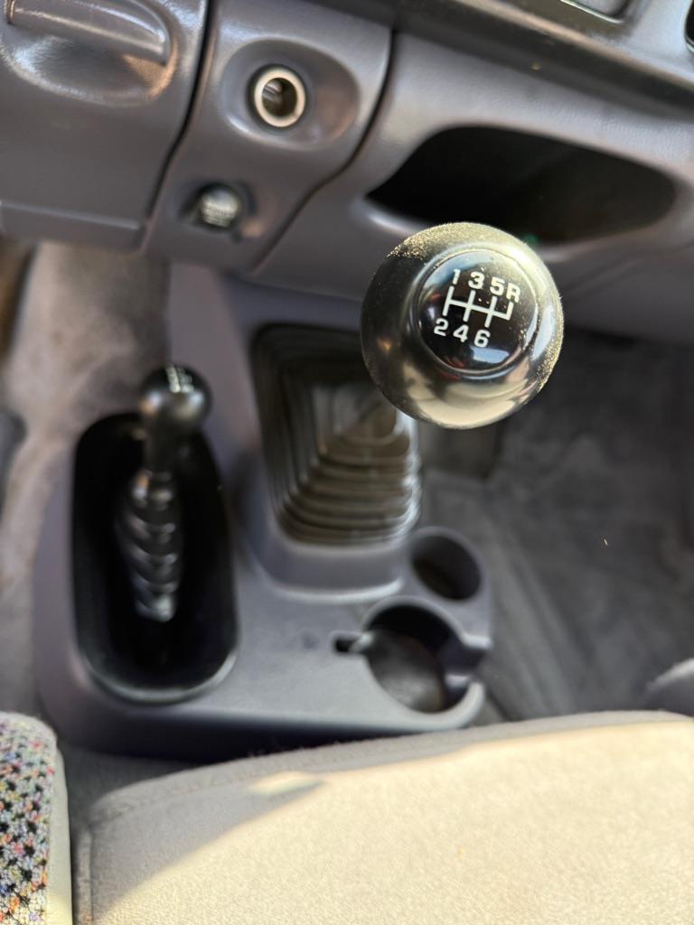 Dodge Ram 2500 Quad Cab Short Bed 4WD 2001