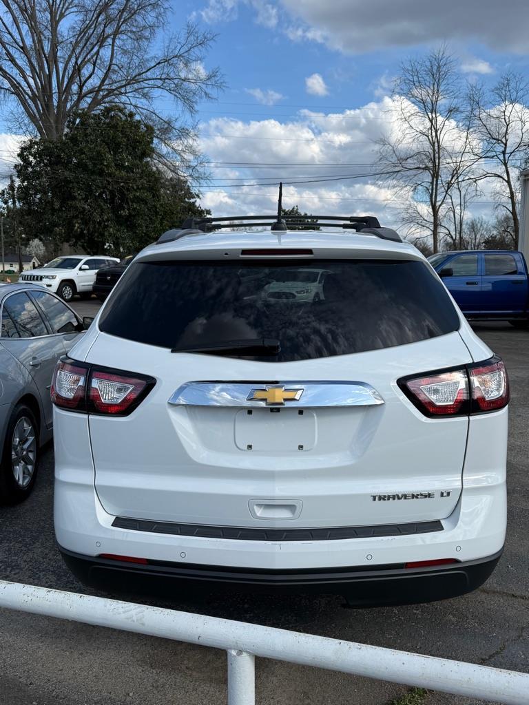 2016 Chevrolet Traverse 1LT FWD