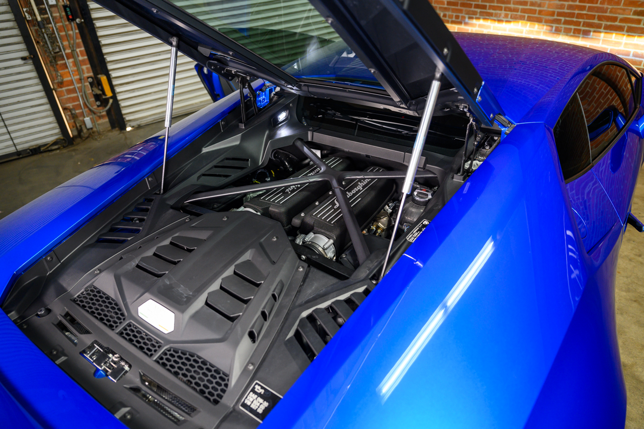 2023 Lamborghini Huracan Evo Coupe photo 16