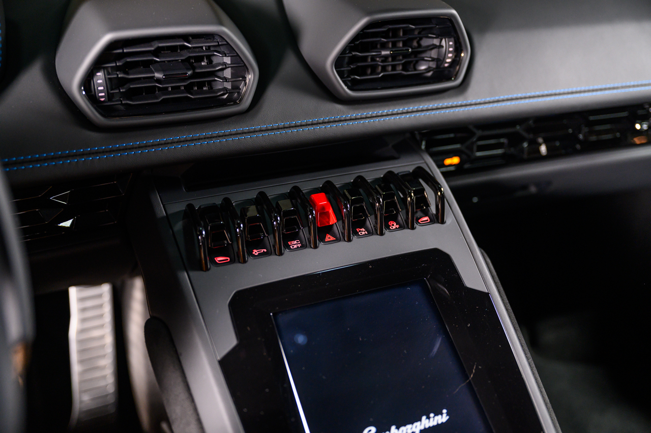 2023 Lamborghini Huracan Evo Coupe photo 45