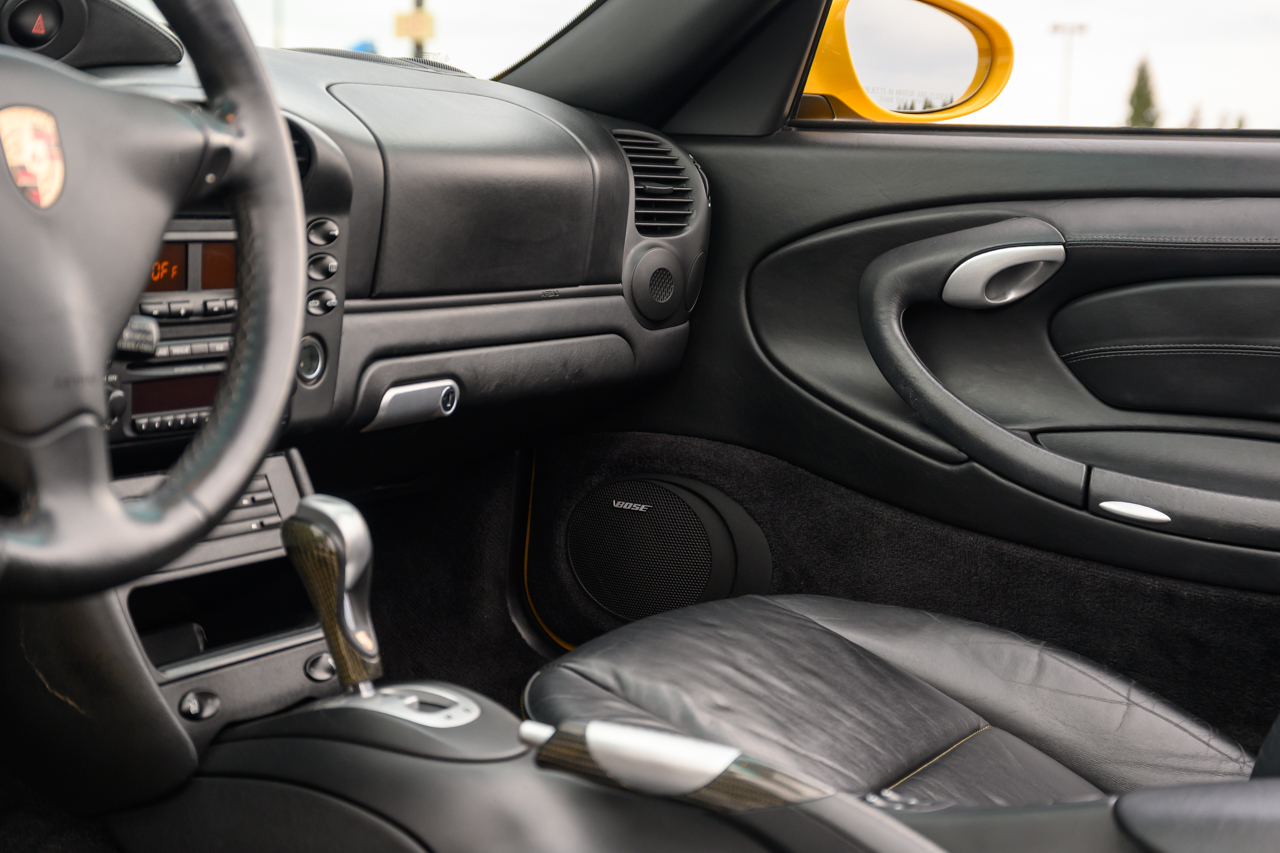 Porsche 911 Carrera 4S Cabriolet 2004