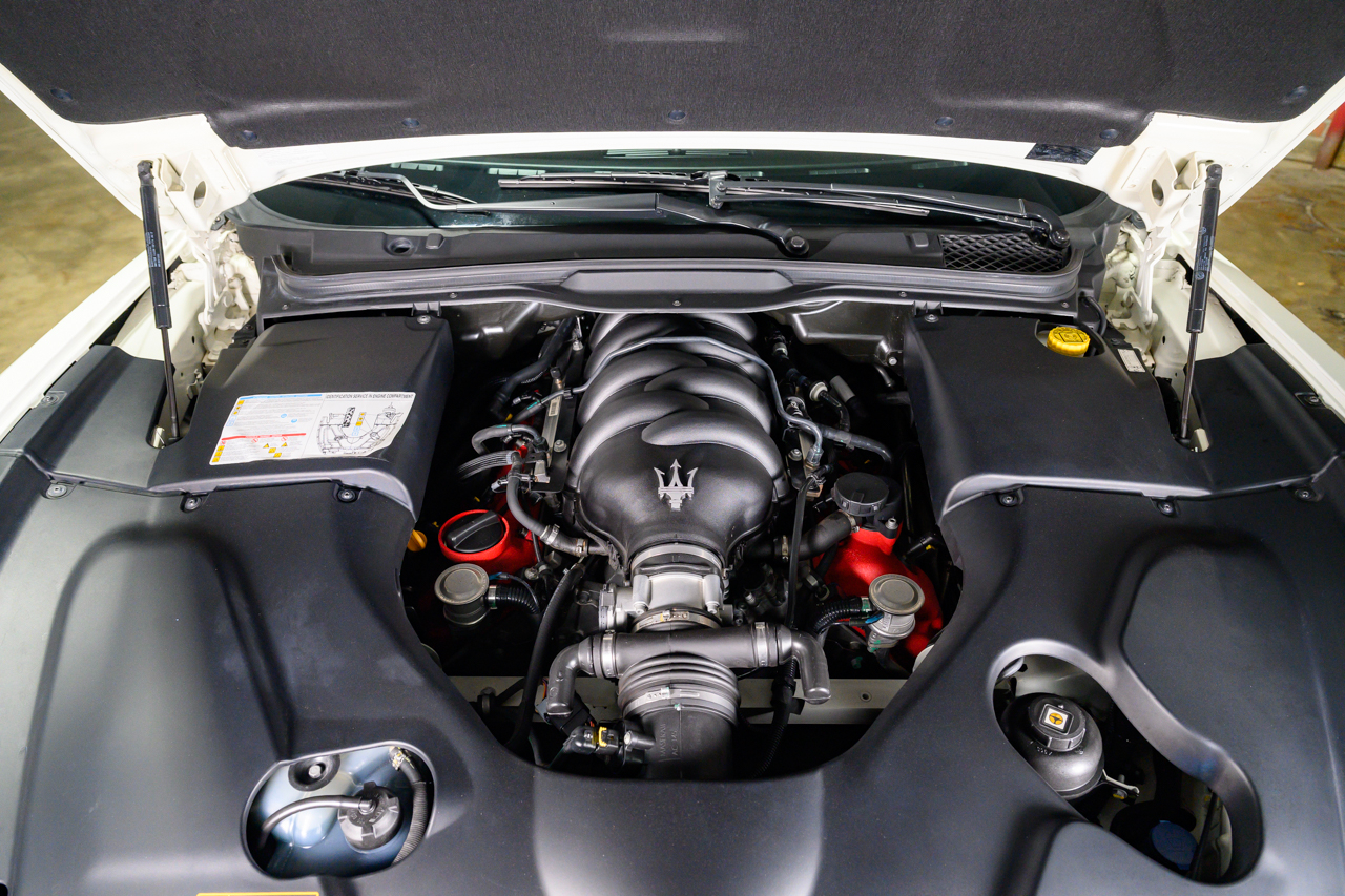 Maserati GranTurismo MC 2D Coupe 2015