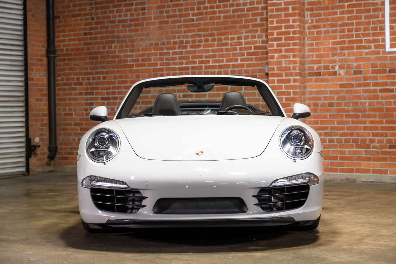 Porsche 911 Carrera S Cabriolet 2013
