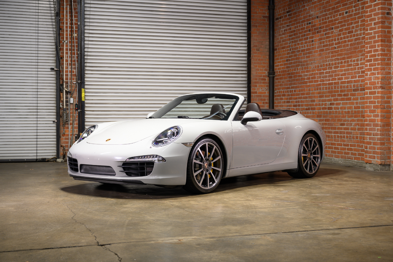 Porsche 911 Carrera S Cabriolet 2013