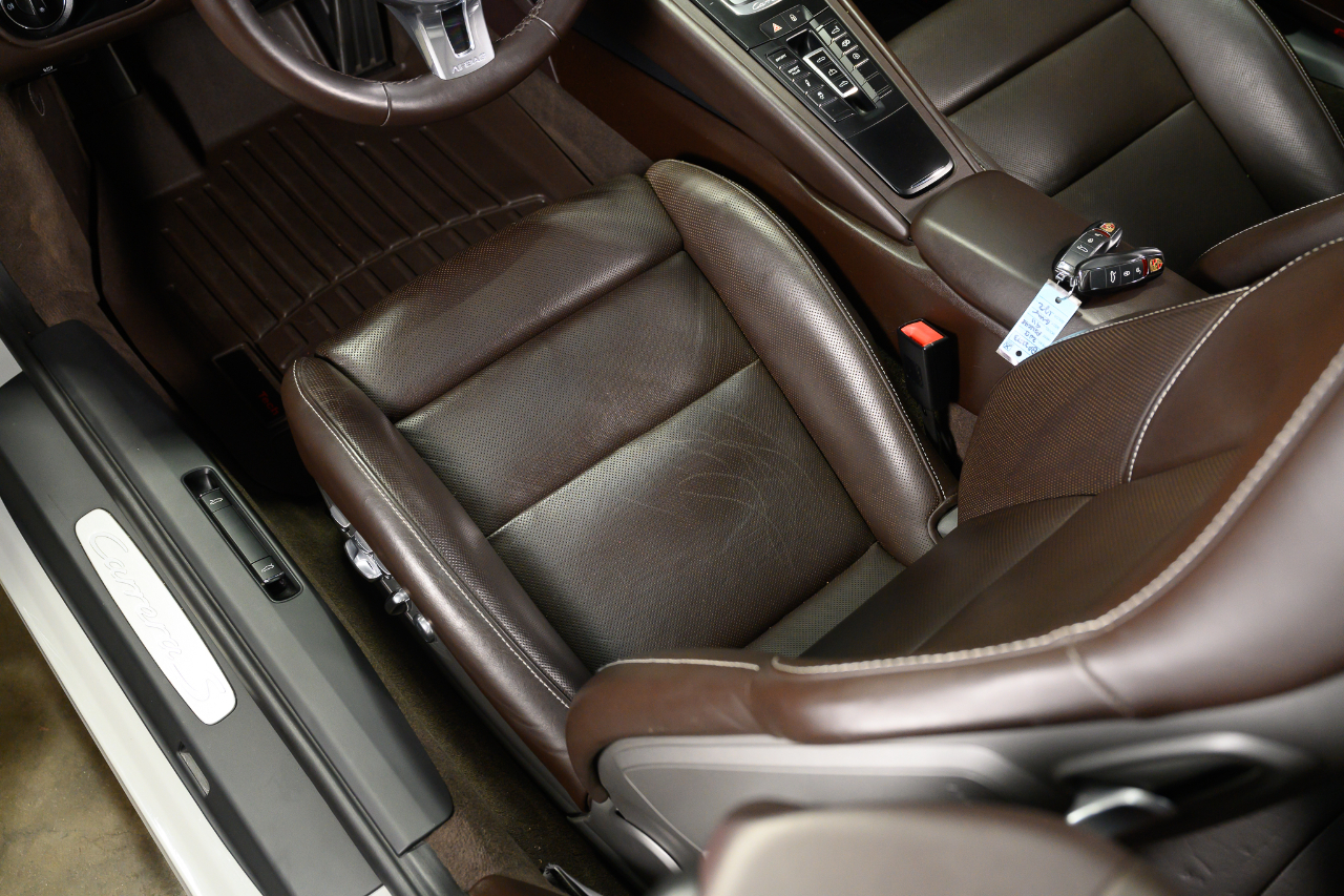 Porsche 911 Carrera S Cabriolet 2013