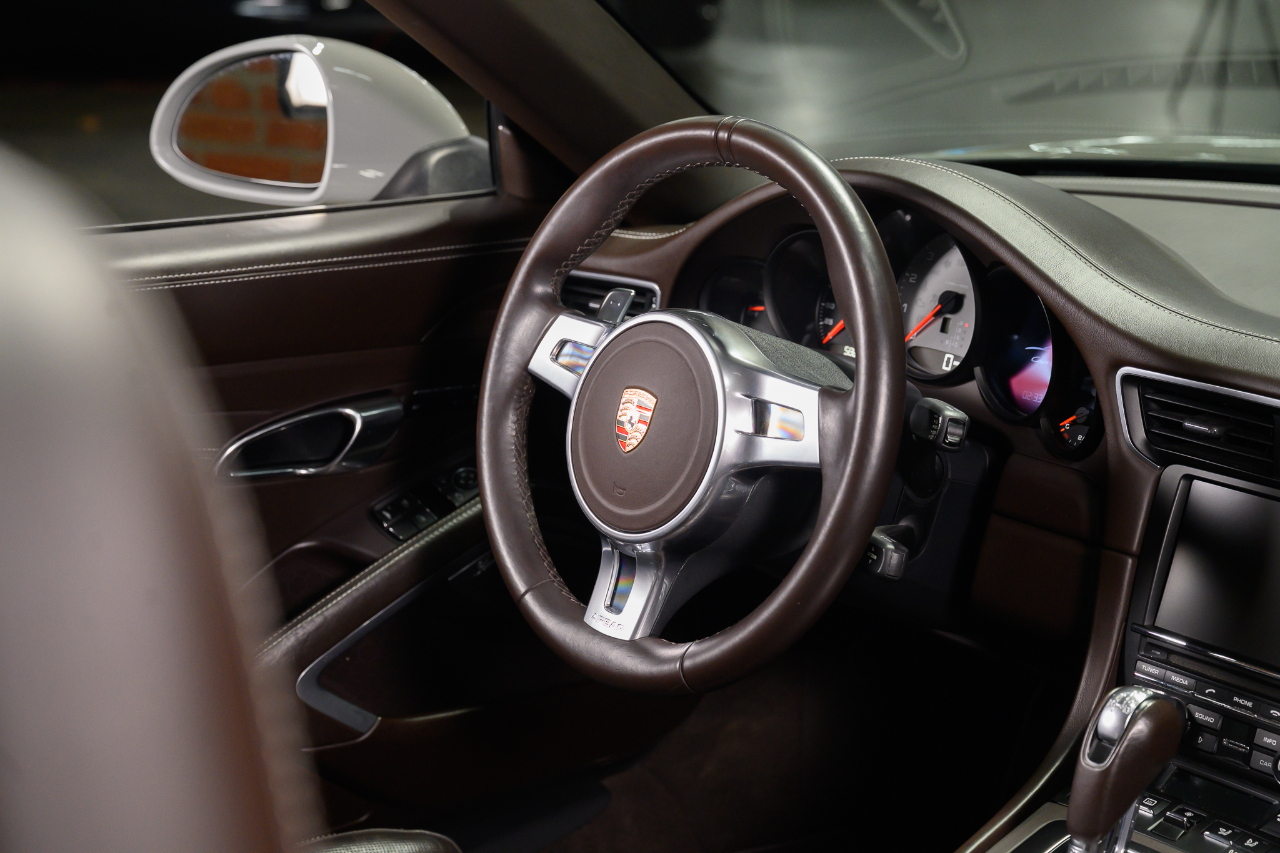 Porsche 911 Carrera S Cabriolet 2013