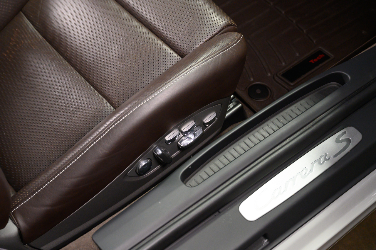 Porsche 911 Carrera S Cabriolet 2013