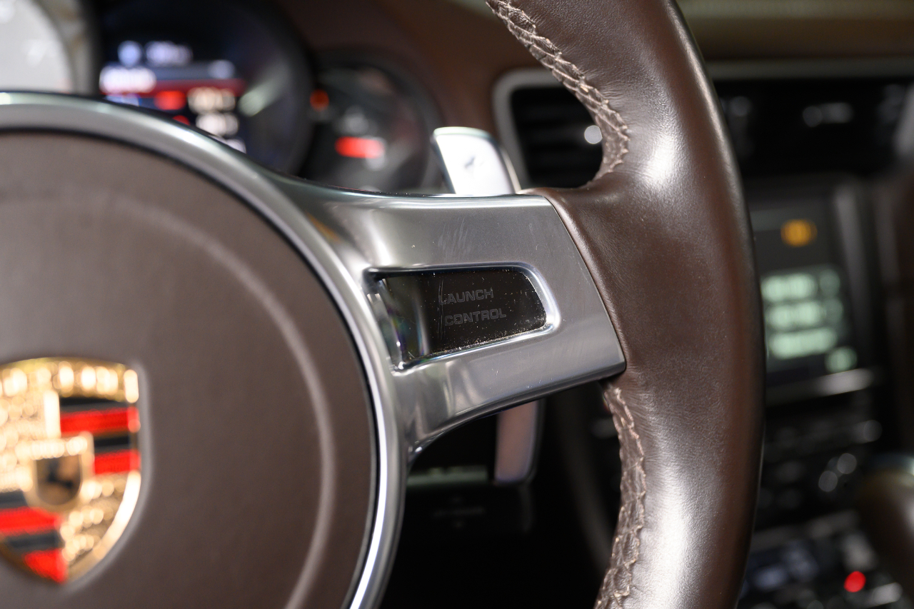 Porsche 911 Carrera S Cabriolet 2013