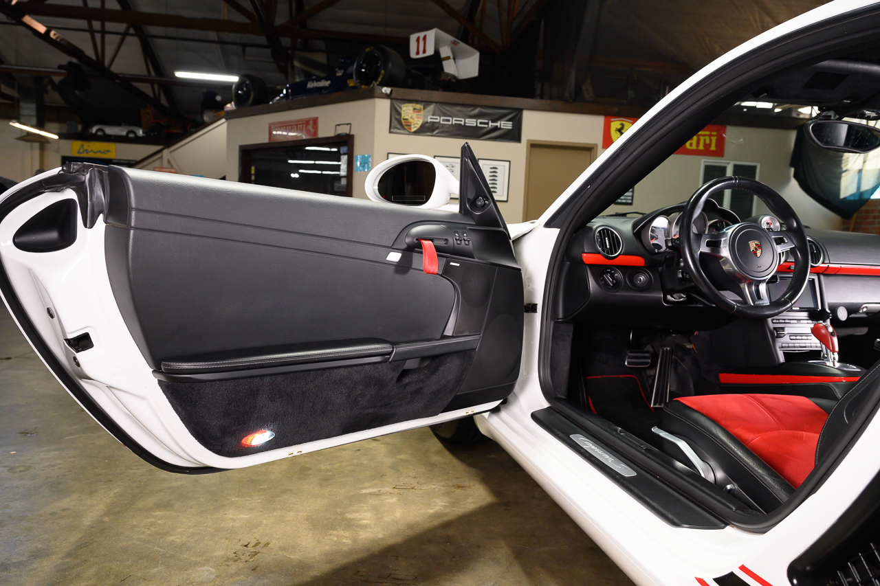 Porsche Cayman S 2009