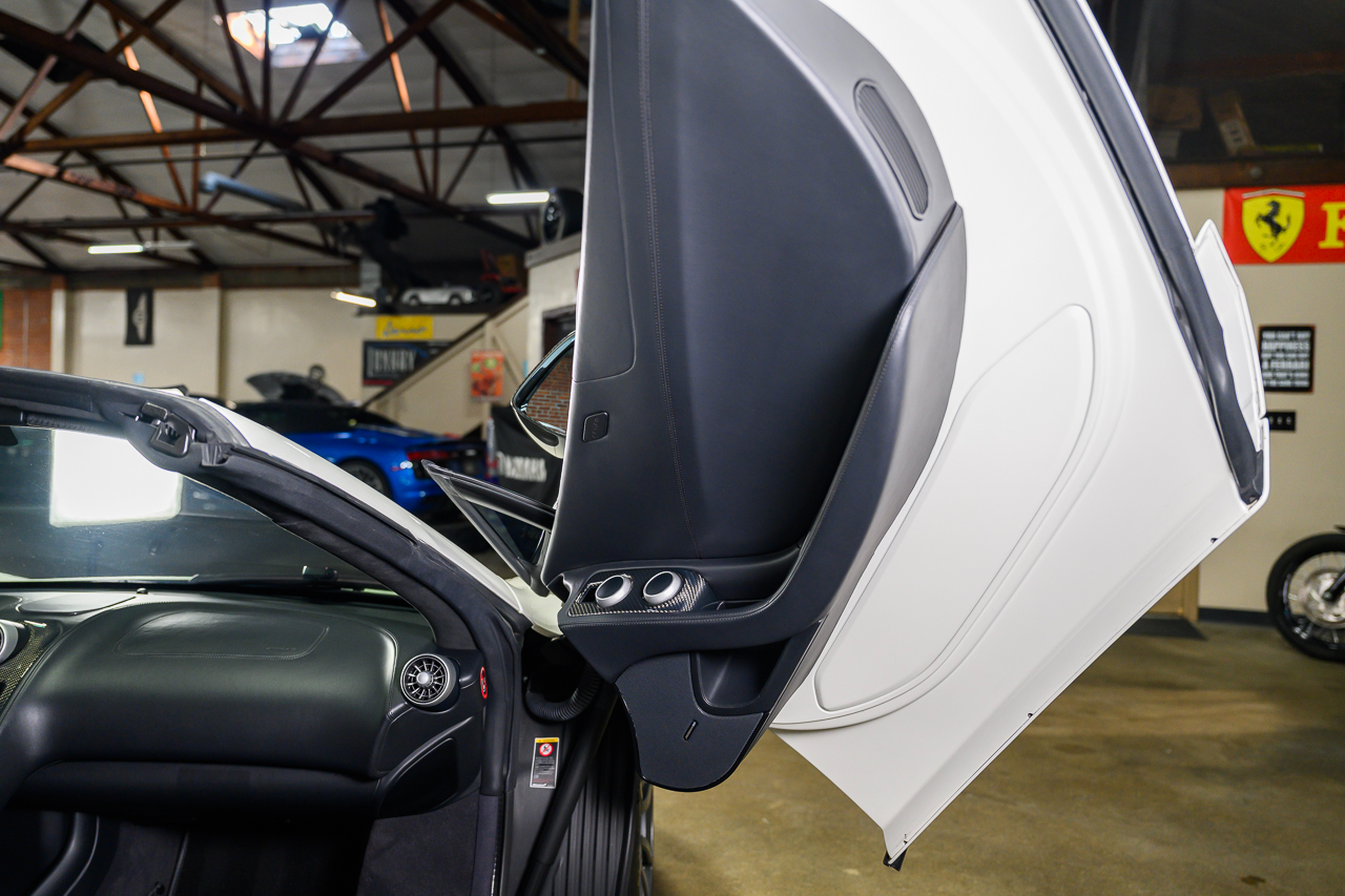 McLaren MP4-12c Spider 2013