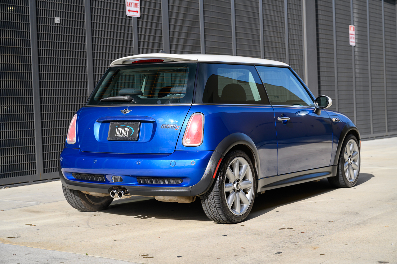 MINI Cooper S 2005