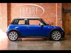 2005 MINI Cooper 