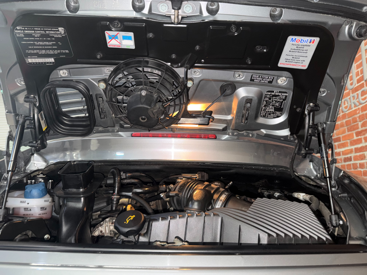 Porsche 911 Carrera 4S 2002