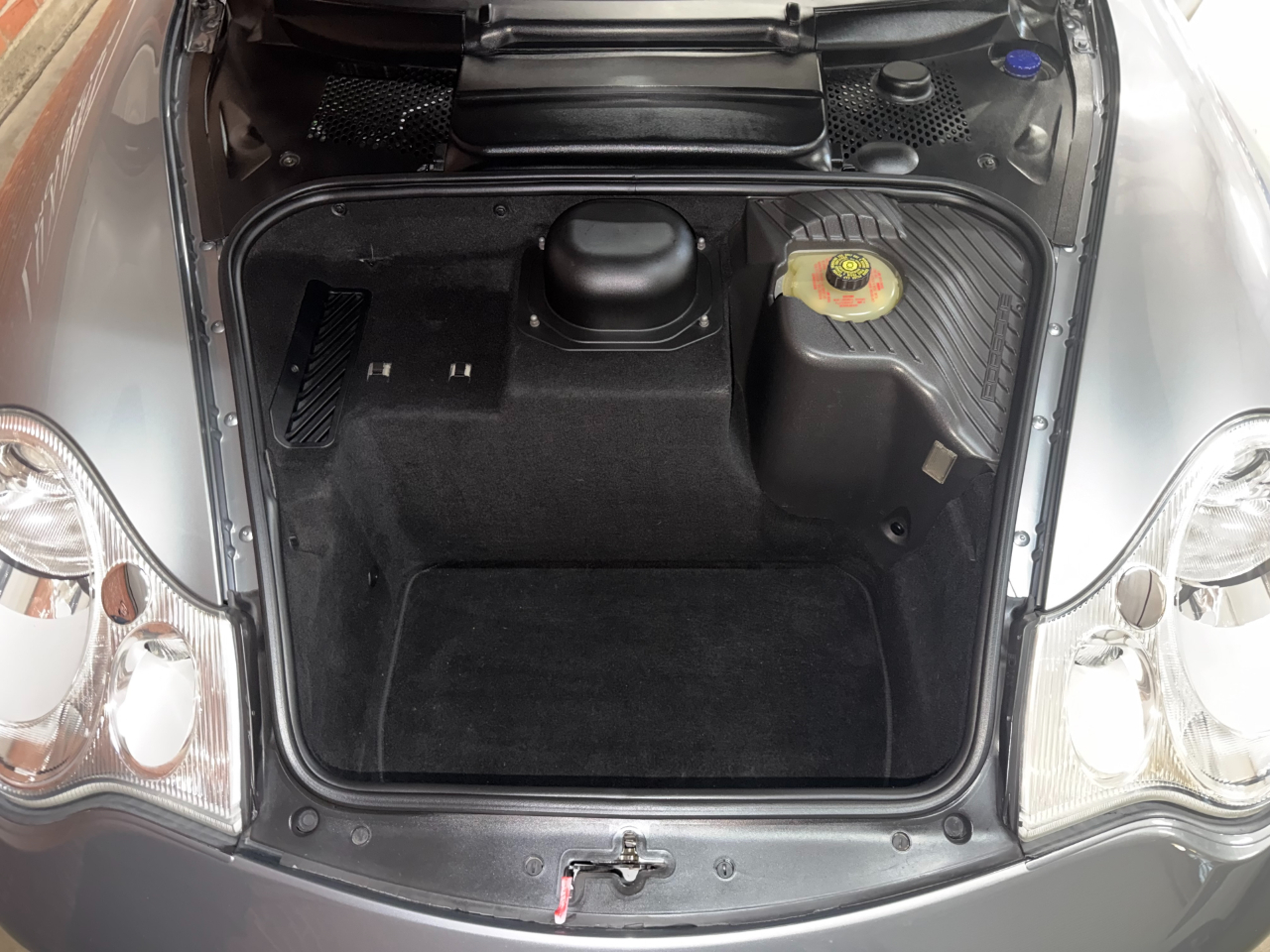 Porsche 911 Carrera 4S 2002