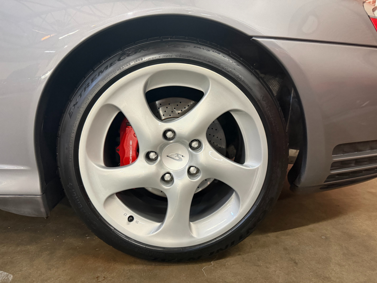 Porsche 911 Carrera 4S 2002