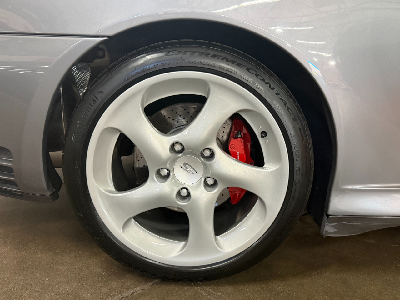 Porsche 911 Carrera 4S 2002