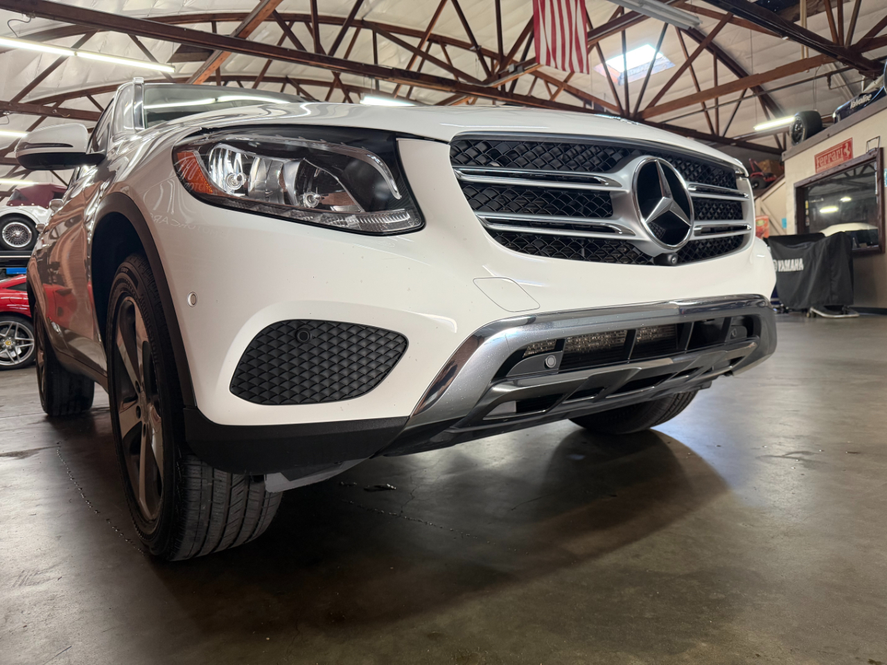 Mercedes-Benz GLC-Class GLC300 2019