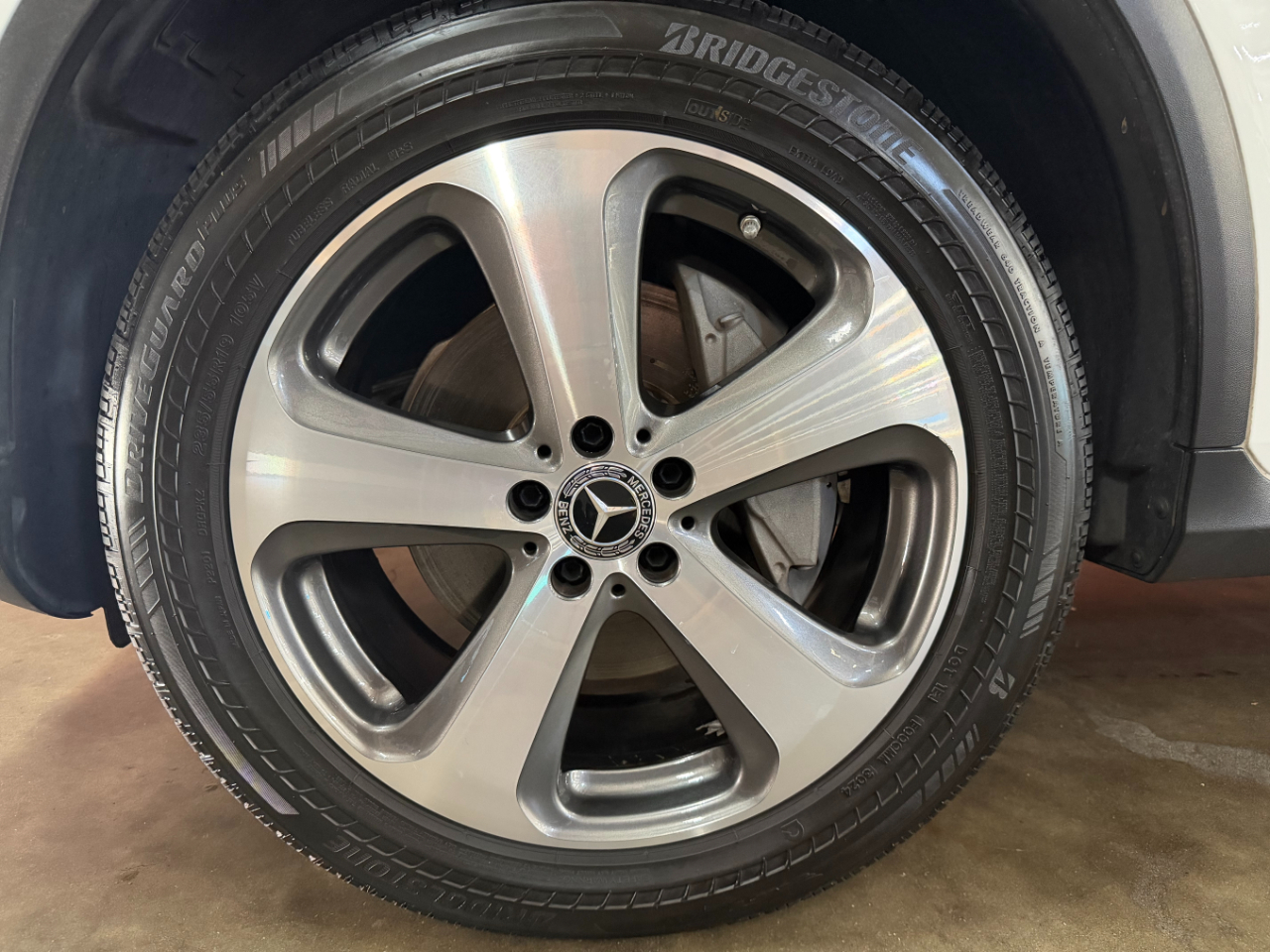 Mercedes-Benz GLC-Class GLC300 2019