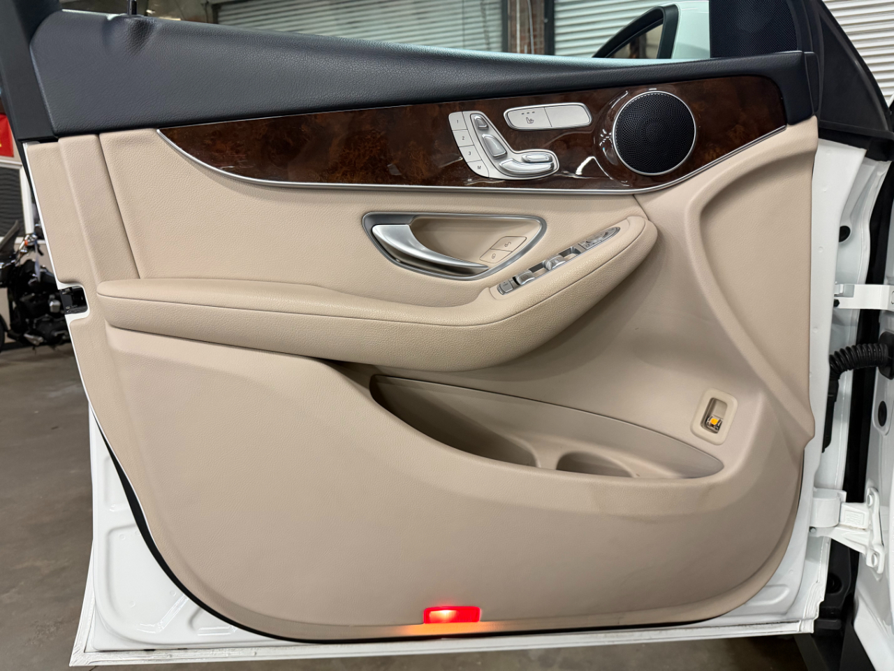 Mercedes-Benz GLC-Class GLC300 2019