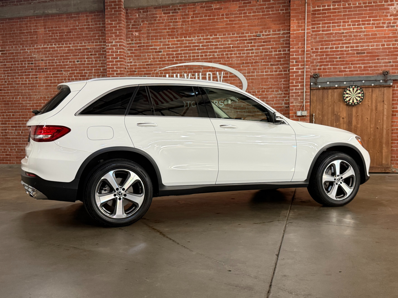 Mercedes-Benz GLC-Class GLC300 2019