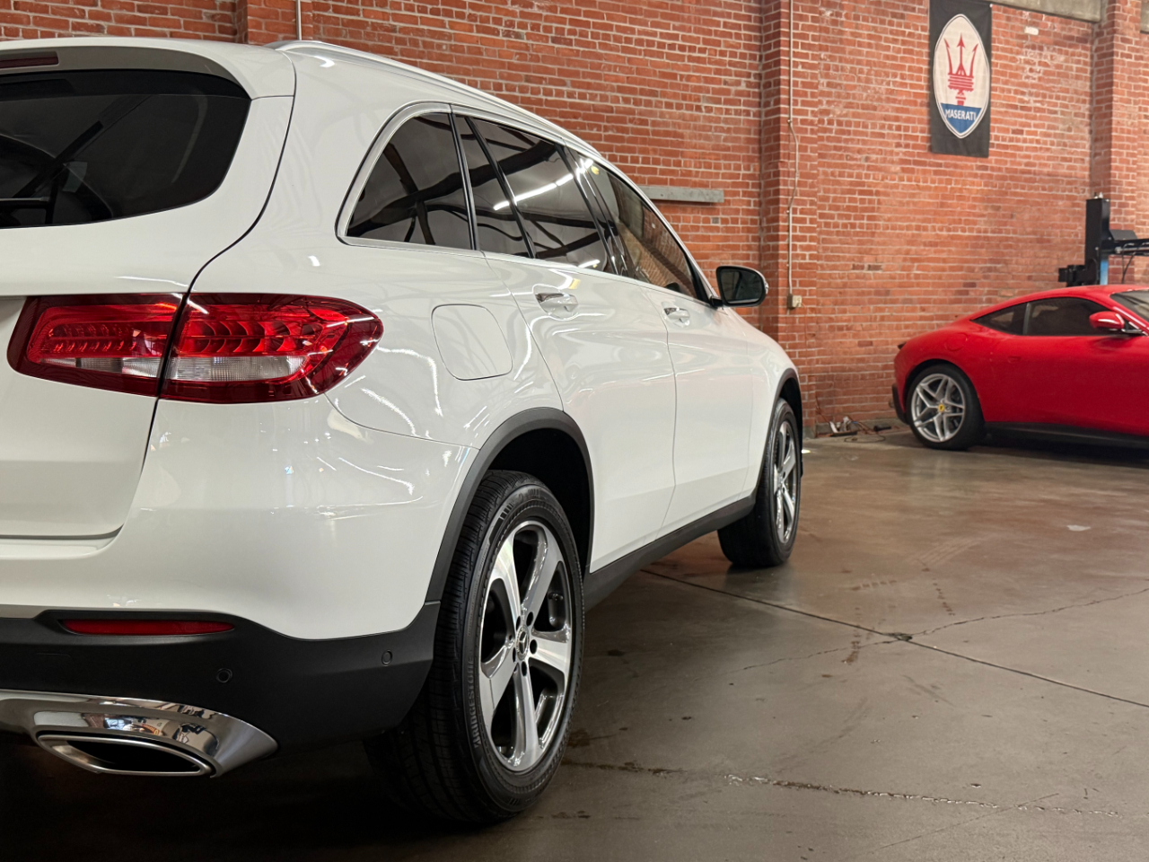 Mercedes-Benz GLC-Class GLC300 2019
