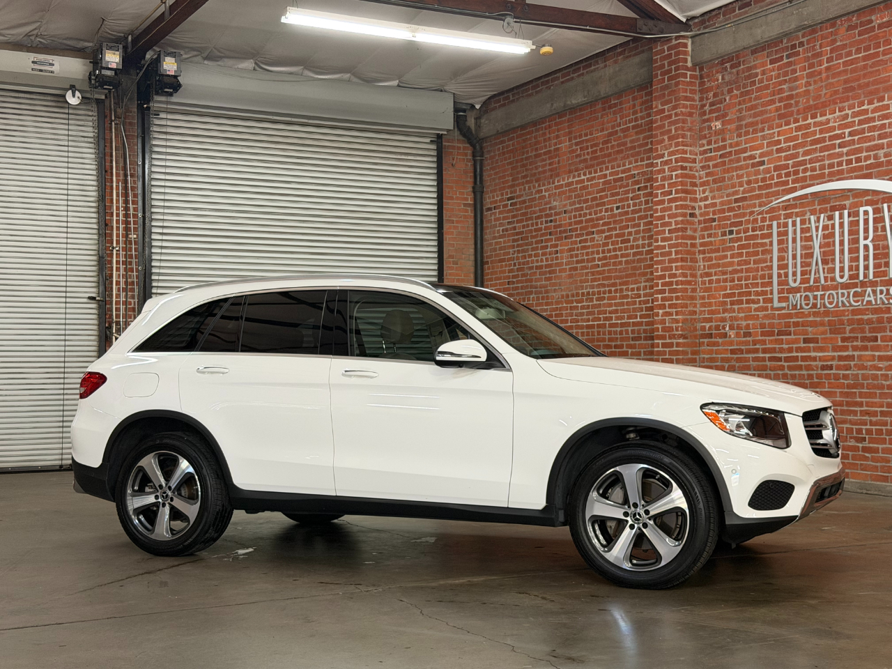 Mercedes-Benz GLC-Class GLC300 2019