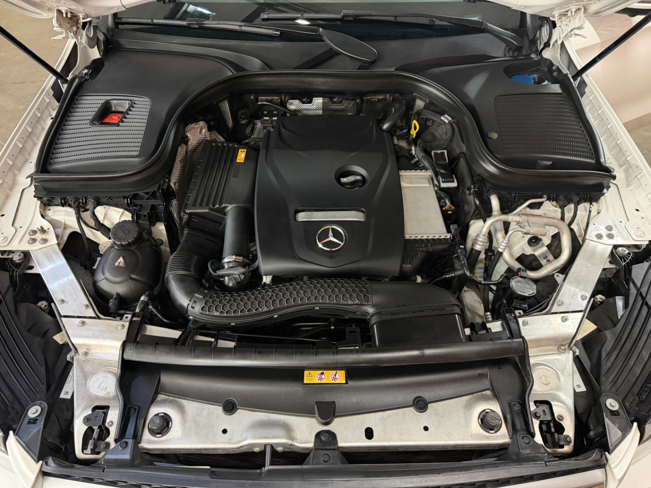 Mercedes-Benz GLC-Class GLC300 2019