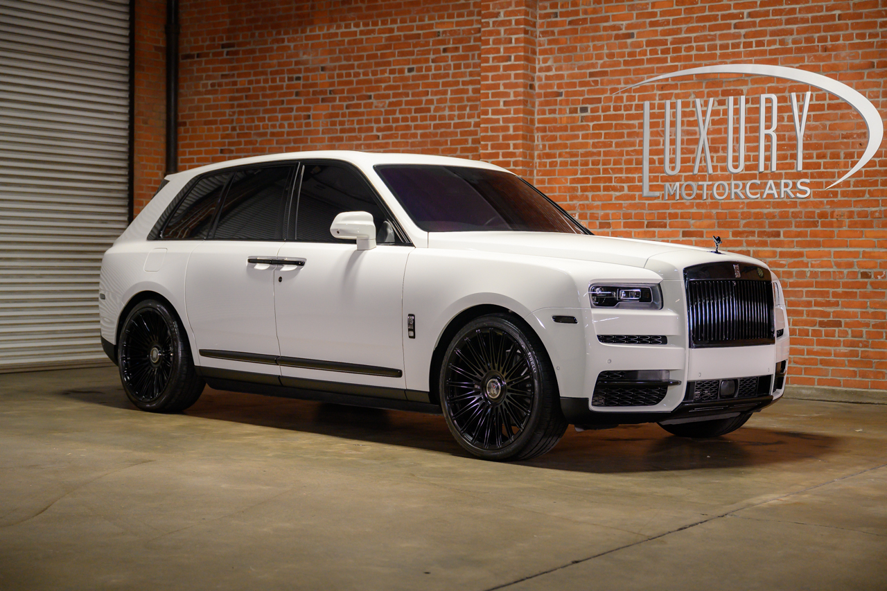 Rolls-Royce Cullinan  2019