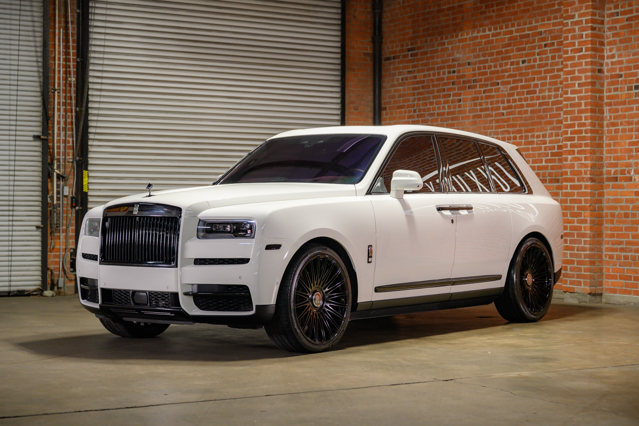 Rolls-Royce Cullinan  2019