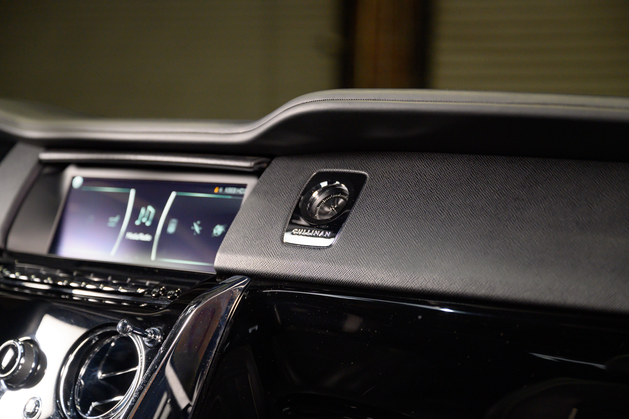 Rolls-Royce Cullinan  2019