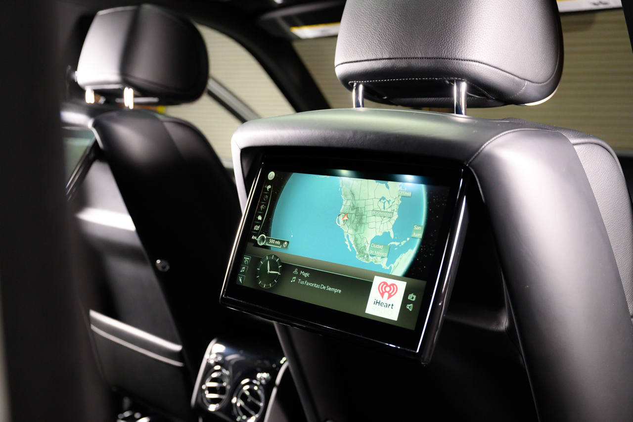 Rolls-Royce Cullinan  2019