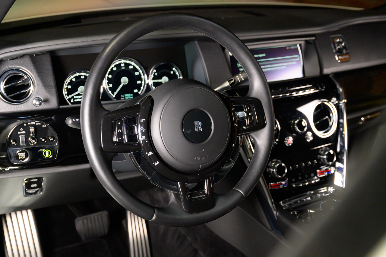 Rolls-Royce Cullinan  2019