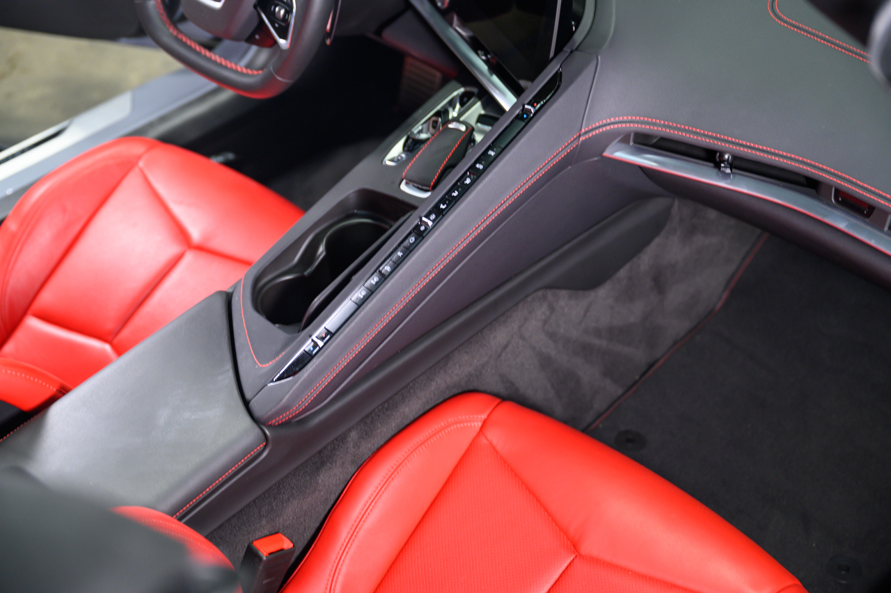 Chevrolet Corvette 1LT Convertible 2024