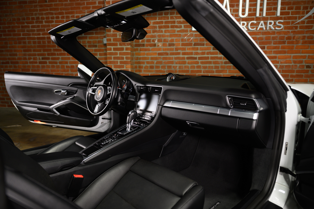 Porsche 911 Carrera S Cabriolet 2017