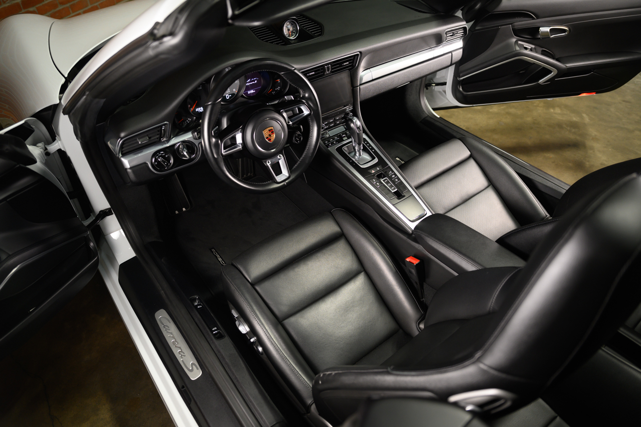 Porsche 911 Carrera S Cabriolet 2017