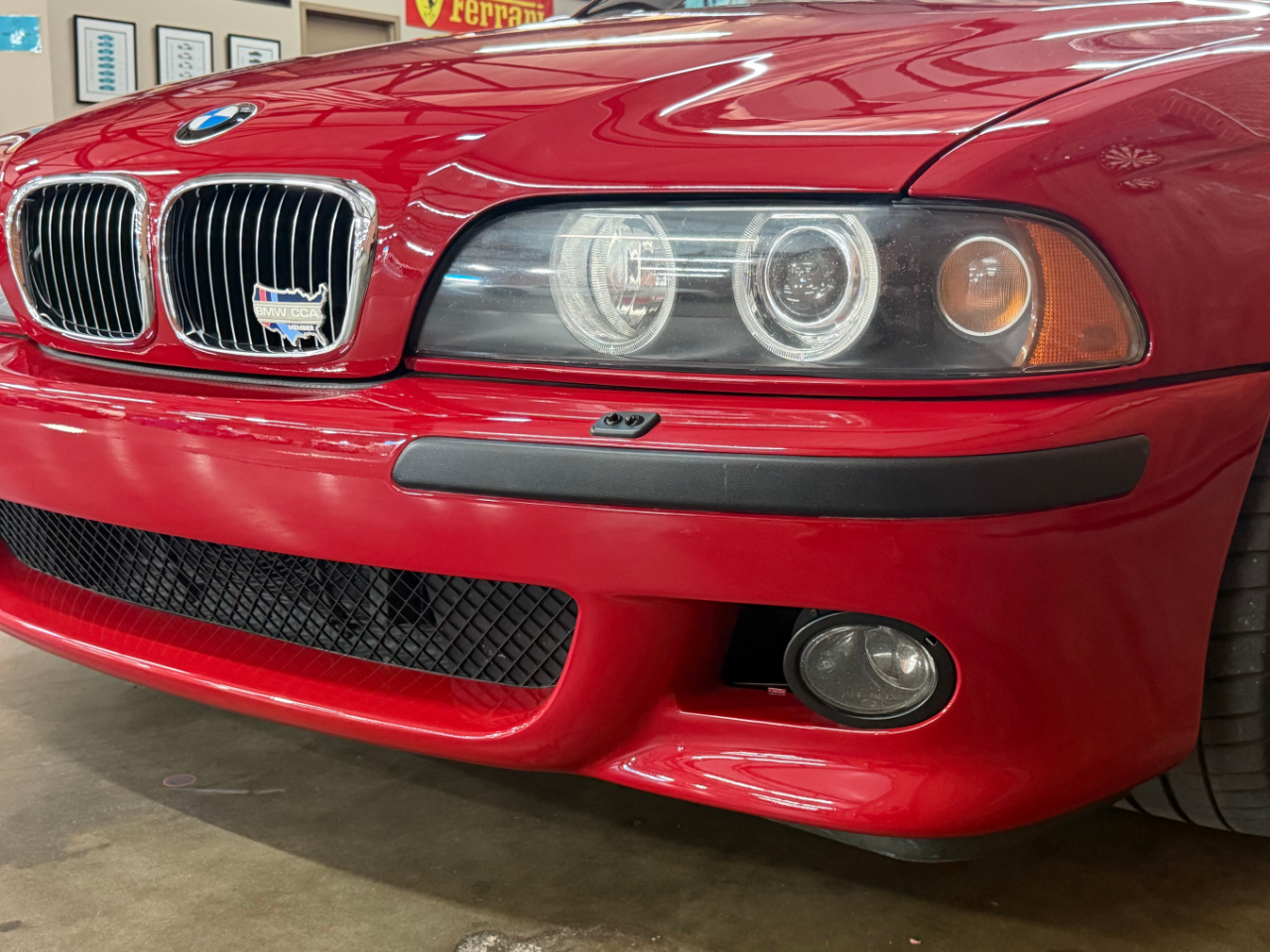 BMW M5  2003