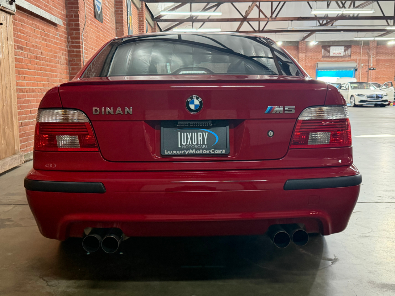 BMW M5  2003