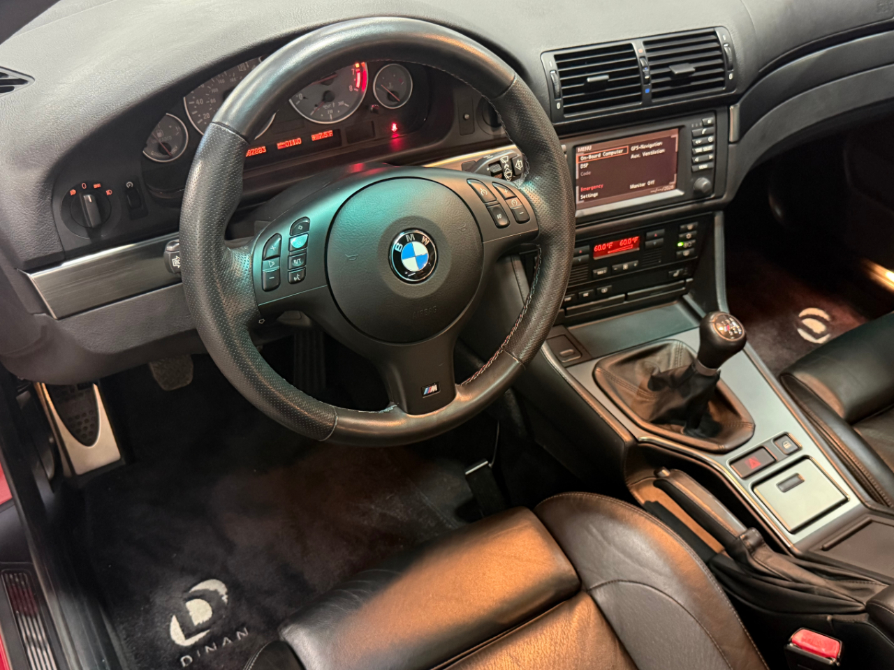 BMW M5  2003