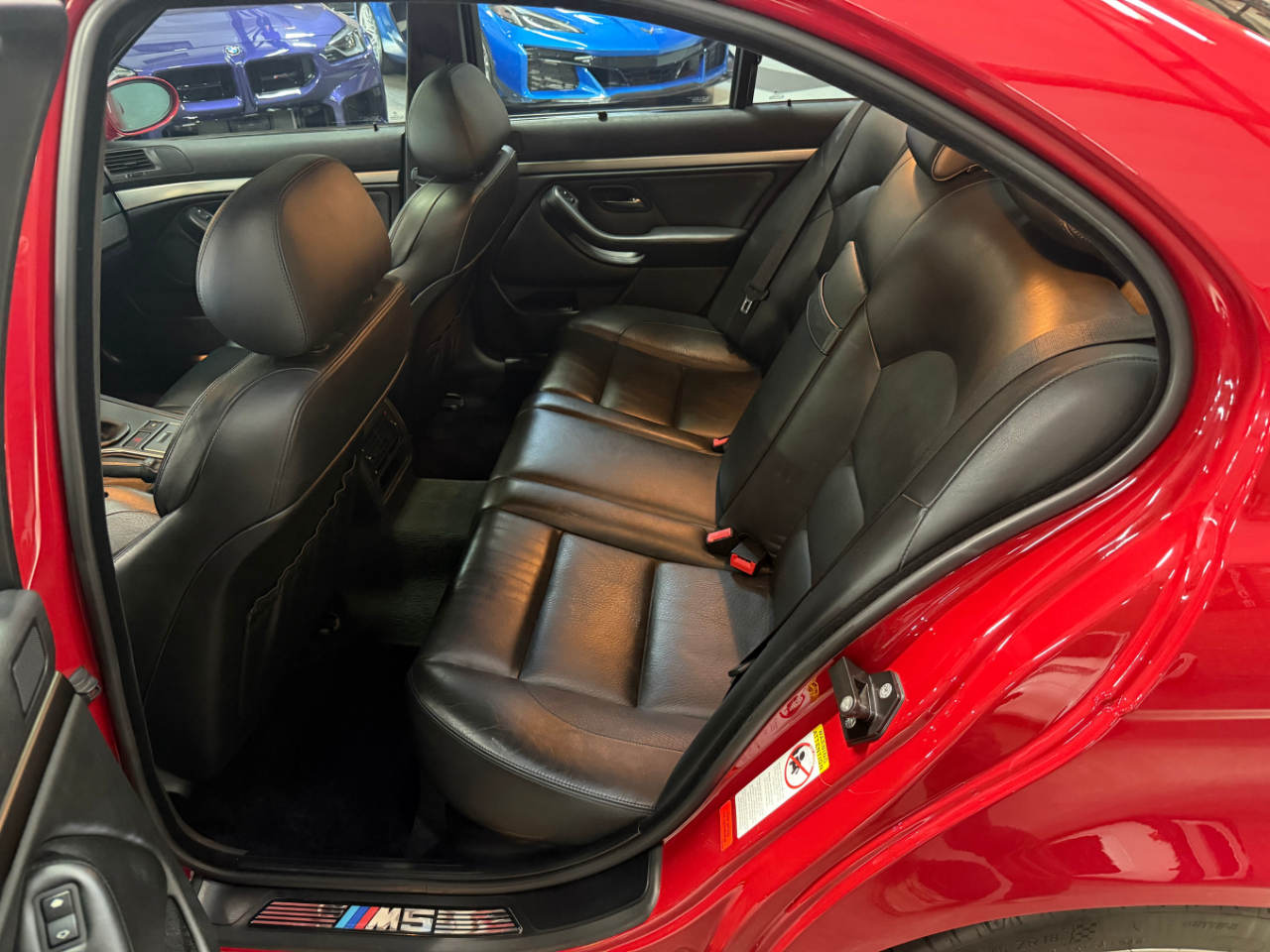 BMW M5  2003